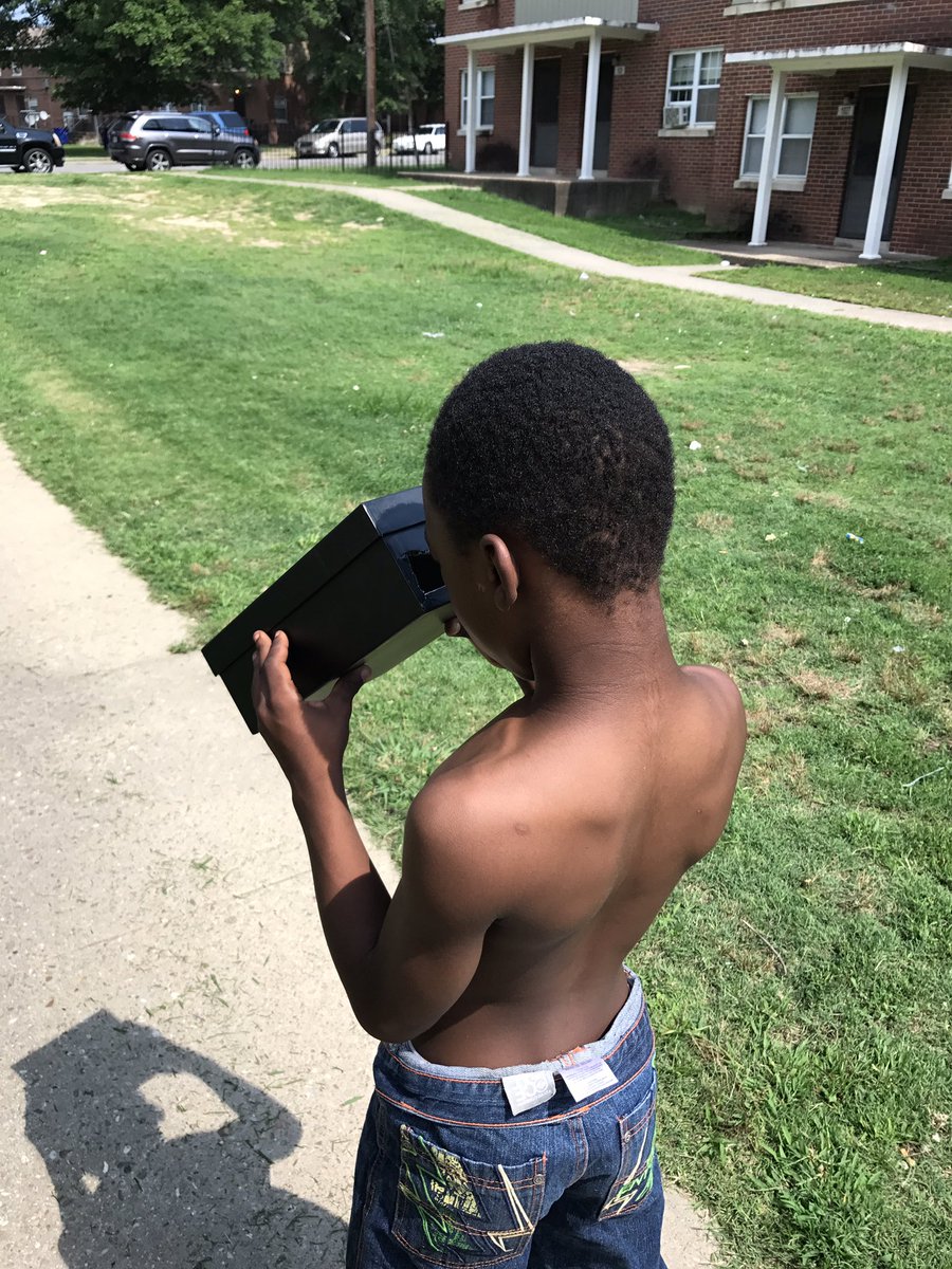 ecminor's tweet photo. Thanks to the @RichmondPolice officer that made our viewing box we got to watch the #SolarEclispe2017 on Redd Street. #science #tilnexttime https://t.co/jfiGgcMiYD