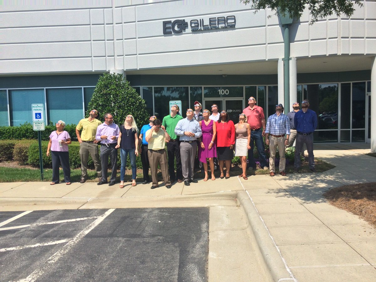 GileroMed's tweet photo. Geek Alert! Our hardworking employees taking some time out to see #TheSolarEclipse2017 https://t.co/9TRdL0S2ia