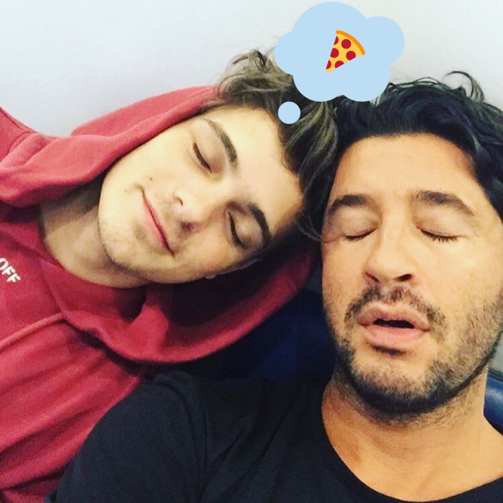 LiliGarrix's tweet photo. @MartinGarrix https://t.co/aUbskVYbEd