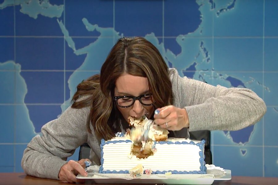 MarisVi1's tweet photo. LIBERAL-sized pieces of sheet cake #BadStoreSamples https://t.co/CO2O9YvOOb