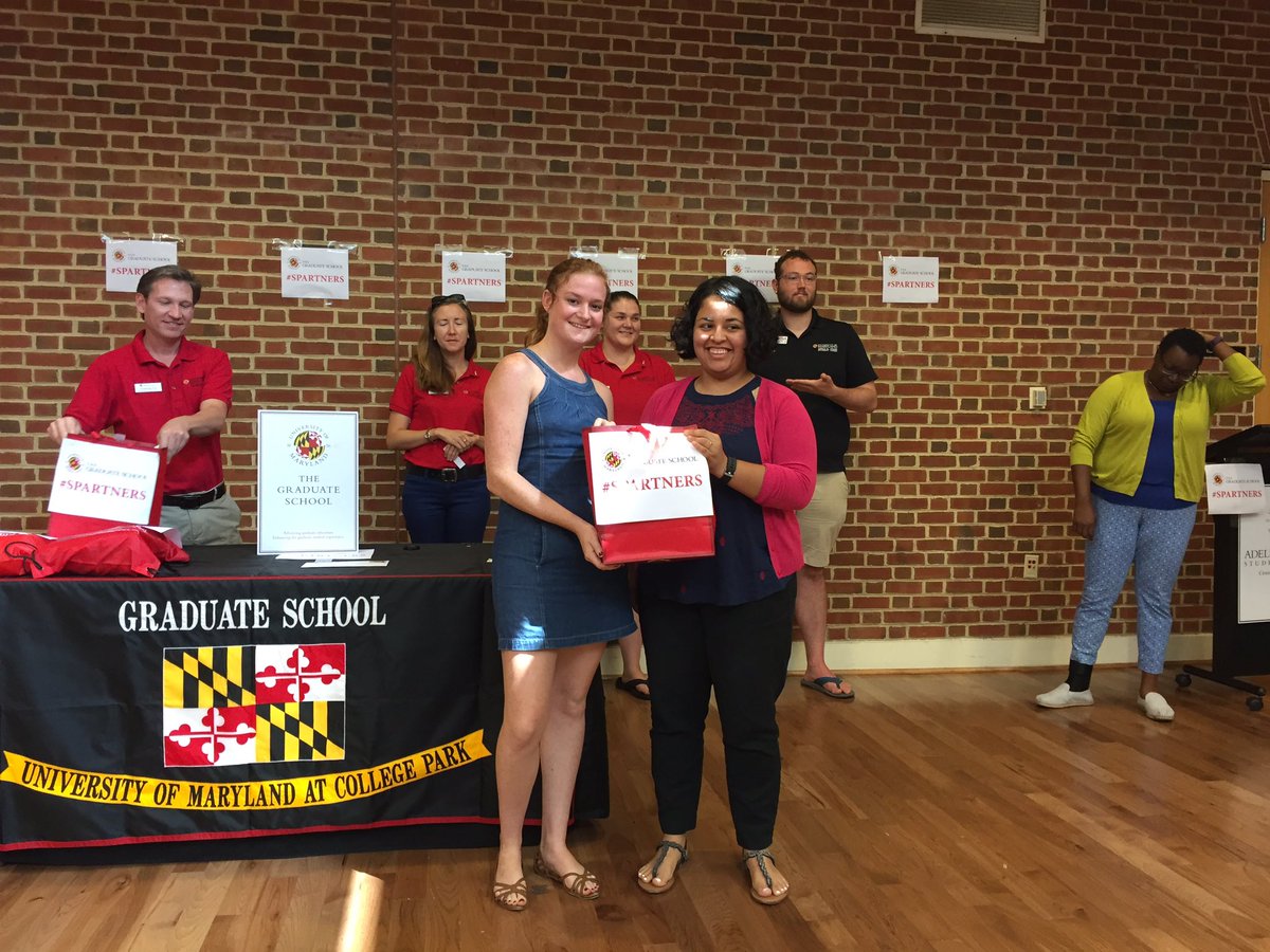 possibleperez's tweet photo. Raffle prize winners at #GSNSO2017
#GradTerps
#Spartners Orientation
#Spartner #OGDI https://t.co/U8L8PX7l2V
