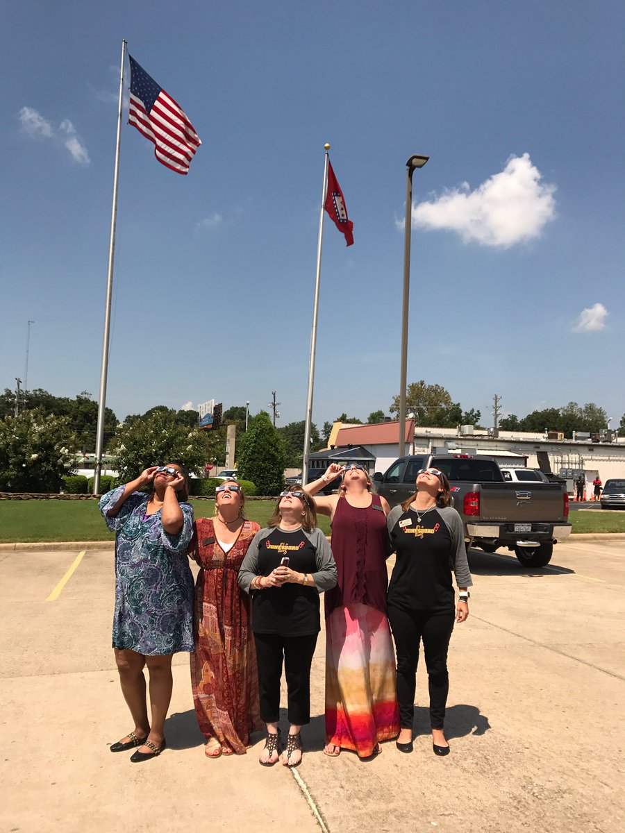 JPSHurricane's tweet photo. More JPS Central Office fun during #JPSEclipseWatch today! #CaneFamily https://t.co/5eUvJXxCvC
