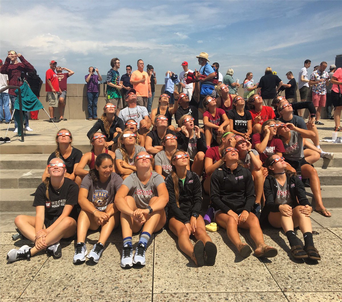 westmontwsoc's tweet image. Once every 100 years? We'll take it. AND it's #GAMEDAY!!! #solareclipse #WhenInKansas ⚽️🌙🌑