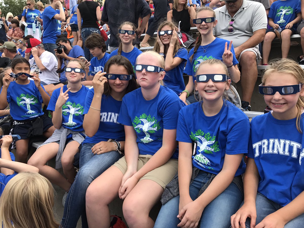 laratarsen440's tweet photo. The Eclipse brings out the swag in all of us #GrowAtTrinity @TrinityFremont https://t.co/1Go3BTPnyy