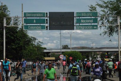 ReDHFrontera's tweet image. Colombianos retornan a su país por crisis en Venezuela, según representante  fronteraestadoysociedad.com.ve/colombianos-re…