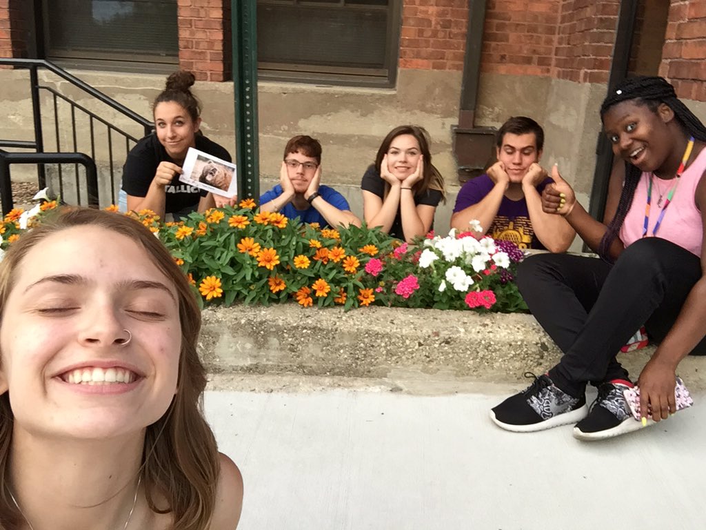 Team_BearEC's tweet photo. @ec_ranger Look at these bears taking time to stop &amp; smell the flowers #LilacsTigerLilliesAndBearsOHMY https://t.co/MEPMM7yUFa