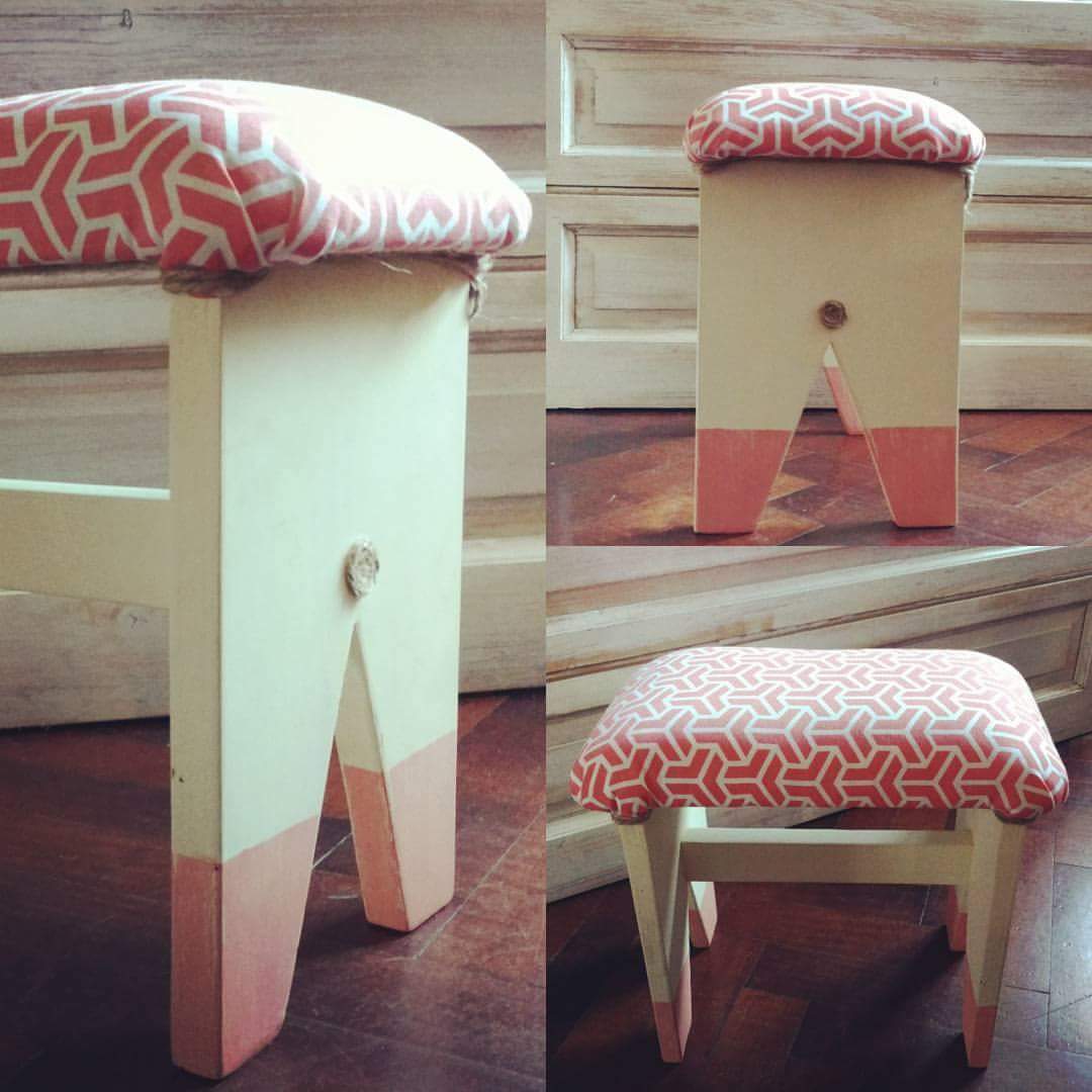 EnelPatiodeCasa's tweet photo. #deco #decoracion #homedecor #homedecorating #mobiliario #furniture #bancoinfantil #banquito #hechoamano #handmade #enelpatiodecasa #olivos https://t.co/r4v5sMxuba