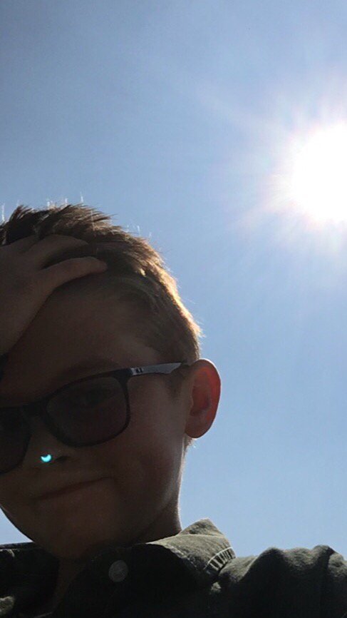 LisaFeulner's tweet image. #Notanosering#Eclipse2017