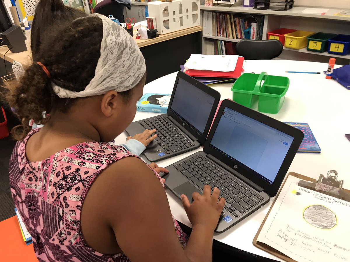 antitlowMES4th's tweet photo. Today students worked together on Google Drawings to make safety posters for today's eclipse! #SolarEclipse2017 #collaboration @tsctechdept https://t.co/PvsatH1ctw