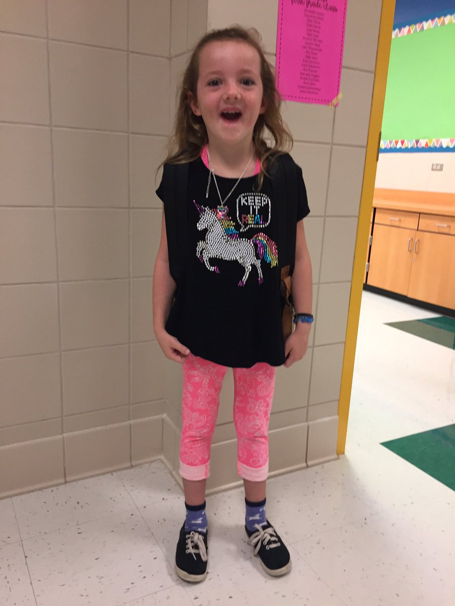 A great first day! <a href="/MissMayVernon/">Miss May Vernon</a> #RCISDjoy