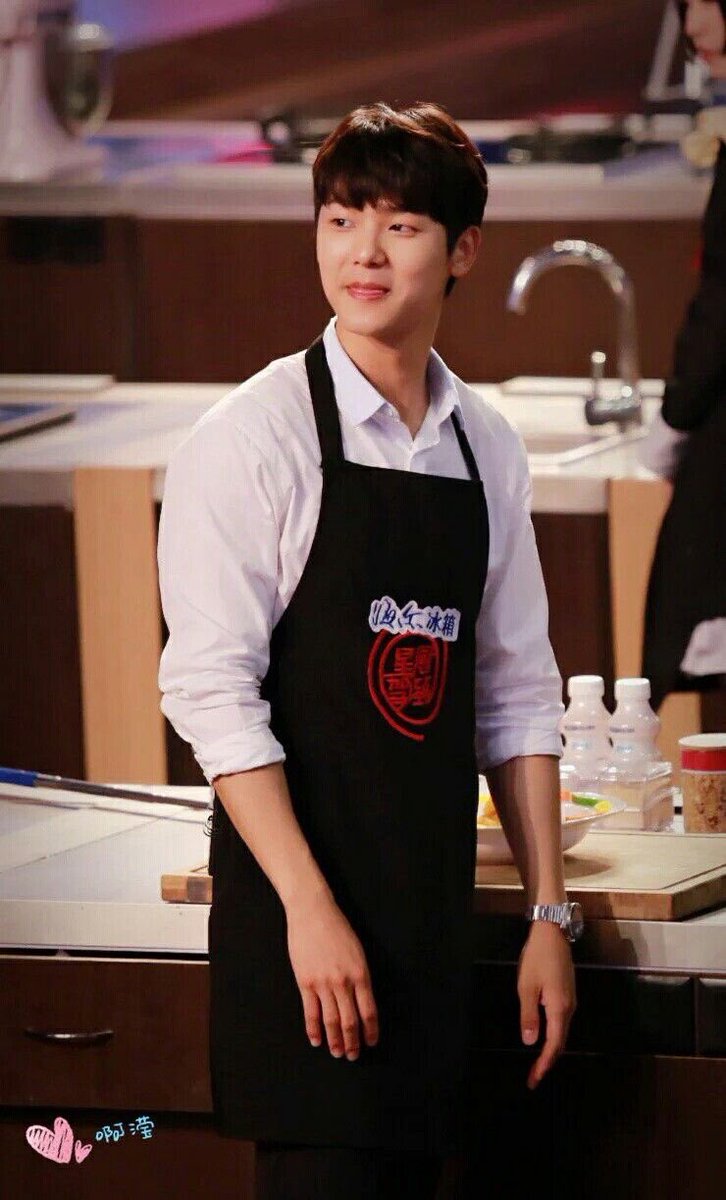 cntotheblu's tweet photo. he is a chef, a ceo and a model but most importantly he is miss korea https://t.co/zUbRjYJVxk