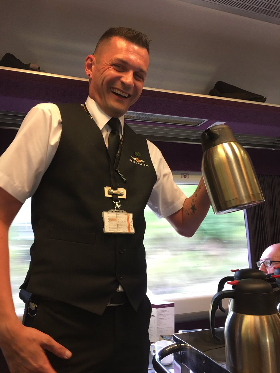 kerrie_mcnamee's tweet photo. Amazing service from the lovely Dan on the 11.21 from LDN to York!Thanks so much for a perfect cup of tea&amp;service with a smile!💖 @GC_Rail https://t.co/HCpbjAPlHA