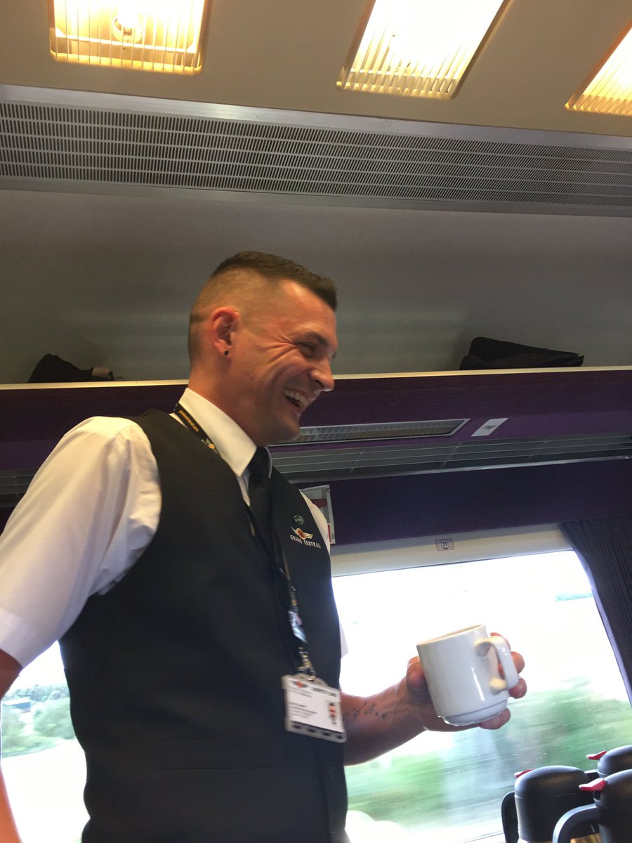 kerrie_mcnamee's tweet photo. Amazing service from the lovely Dan on the 11.21 from LDN to York!Thanks so much for a perfect cup of tea&amp;service with a smile!💖 @GC_Rail https://t.co/HCpbjAPlHA