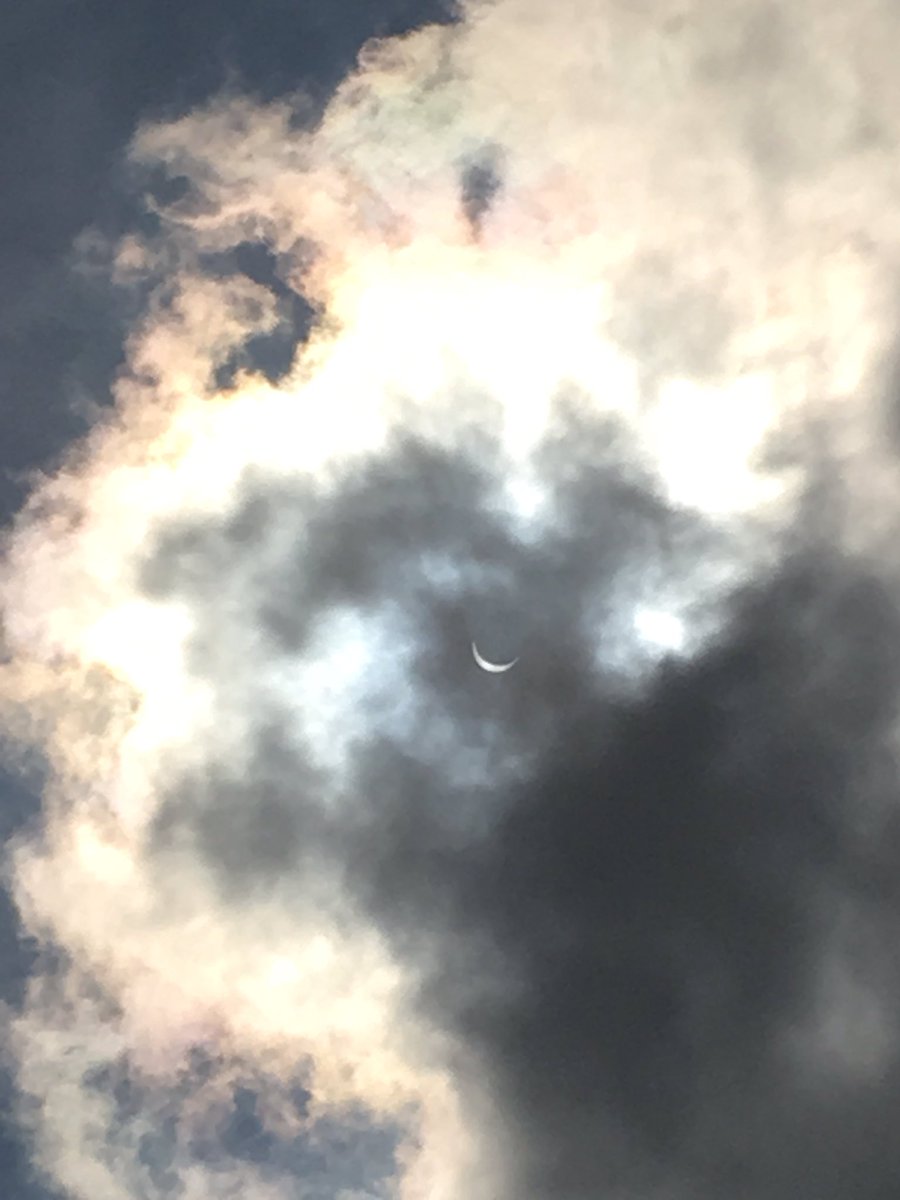 RunMargaritaRun's tweet photo. #Eclipse2017 https://t.co/HQOQYMuU1f