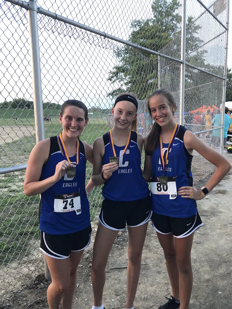 chs_runners's tweet photo. First meet conquered💪 Great job to all medalists and boys earning second over all!! #chsxc17 https://t.co/dHxMwsLbgu