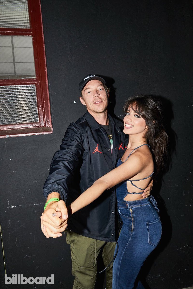 Camila_Cabello's tweet photo. last night at #Hot100Fest i was an honorary lazer gyal 💁🏻💁🏻💁🏻💁🏻💕💕💕💕💕💕💕 https://t.co/oSqiO72OCO