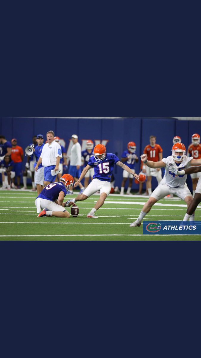 EddyPineiro's tweet photo. Lord watch over us this season Amen. #gogators 🐊 https://t.co/Kj1BcYad9R