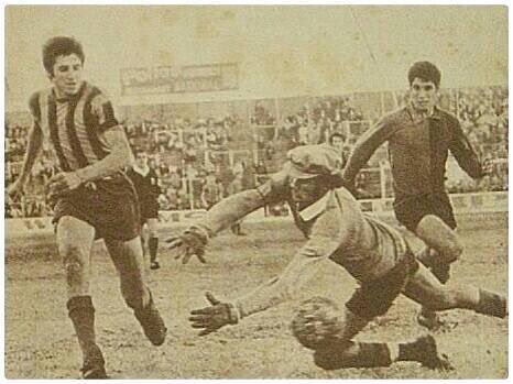 #ÁngelLanducci is scoring for #RosarioCentral #Landucci
