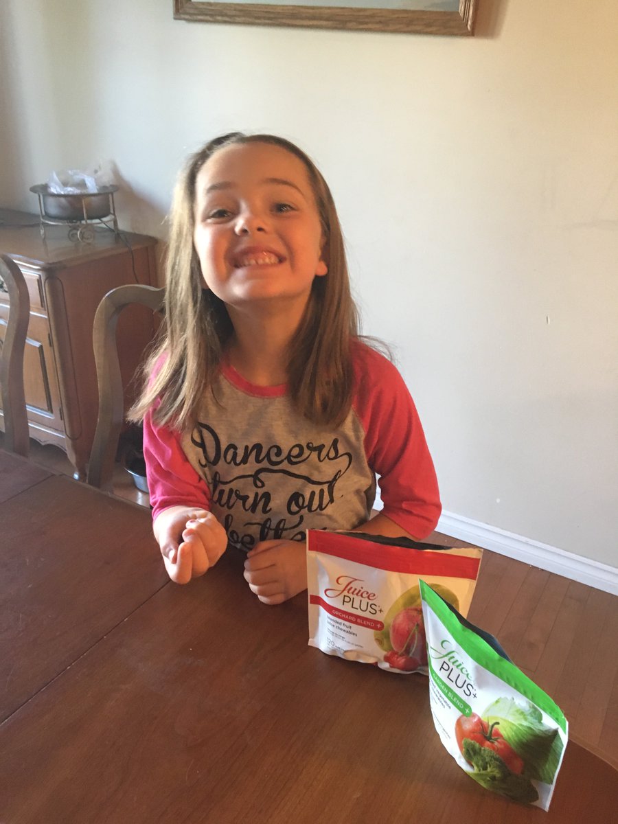 RTharleOluk's tweet photo. Part of our #EliteDancer program is #nutrition this dancer takes her #juiceplus everyday #yegdance #danceintensive #keytosuccess https://t.co/R663X3heKv