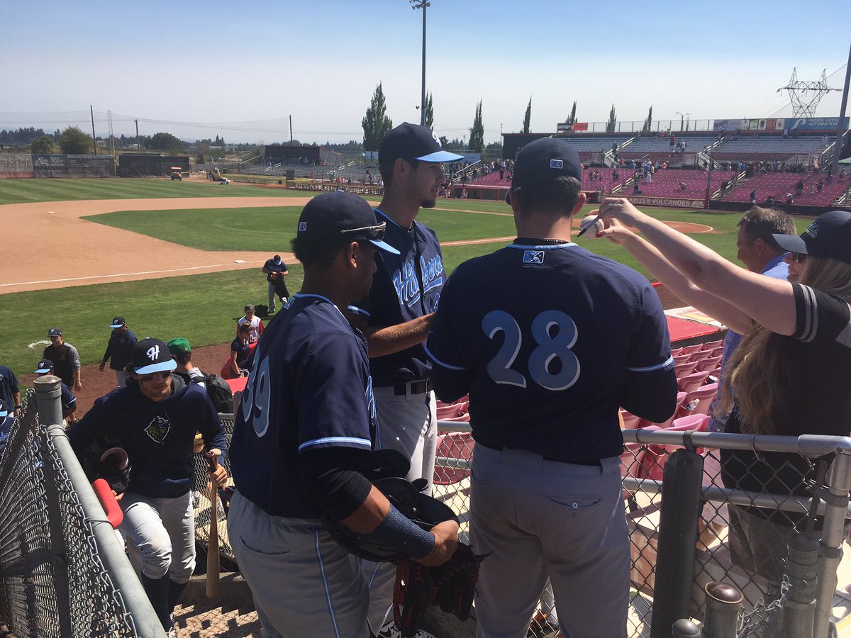 NickKrupke's tweet image. Hops escape #EclipseFest with 9-5 road win in Keizer