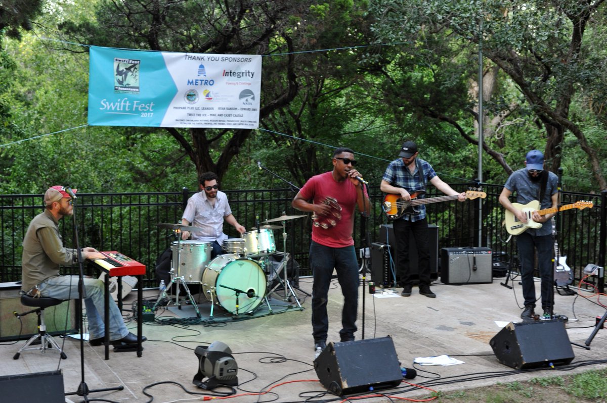 SwiftFest's tweet image. What a terrific time we had at #SwiftFest! Thanks to these wonderful bands Devin Jake, The BlueBonnets, Tomar and the FCs, &amp;amp; The Flyin&apos;A&apos;s!