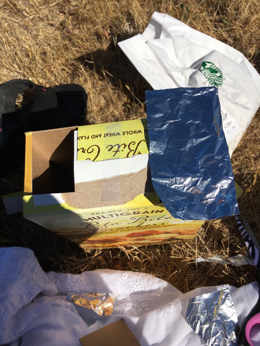 reevurb's tweet photo. Notes from an eclipse ๐๐
#DoingAScience #Eclipse2017 https://t.co/zOeFeF6dUi