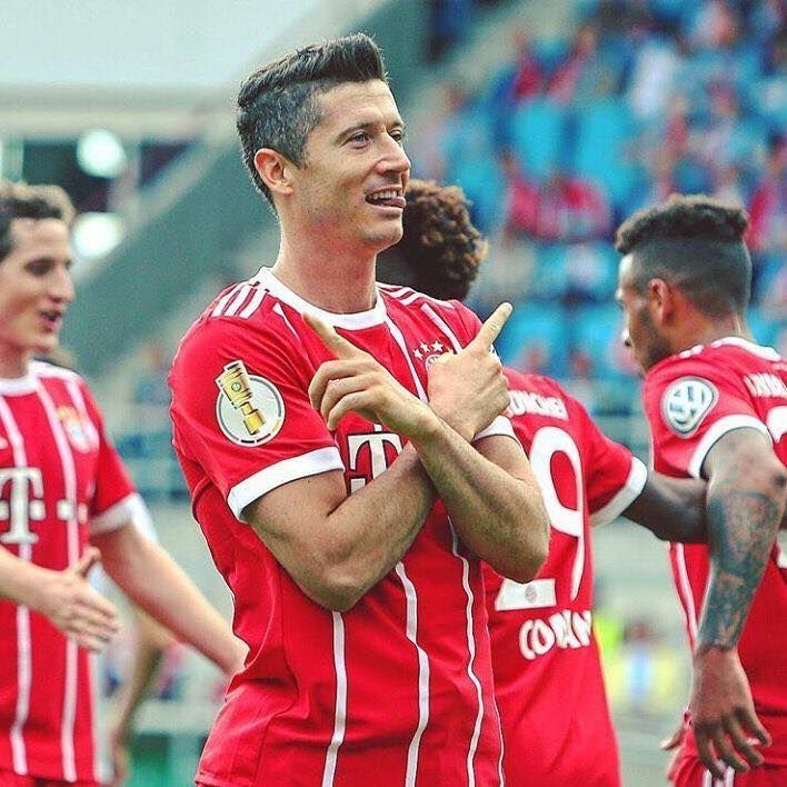 Happy 29th Birthday Robert Lewandowski  Games: 482  Goals: 295  Caps: 86 