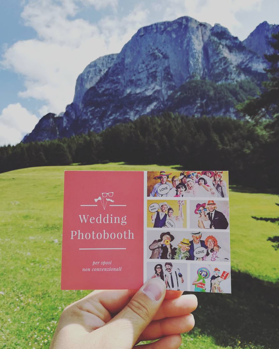 clickboxverona's tweet photo. Un po' di relax per il Team di @clickboxverona #photobooth #matrimonio #veronasposi #wedding #sposi #weddingdestination #Verona https://t.co/xqFwzfENF7