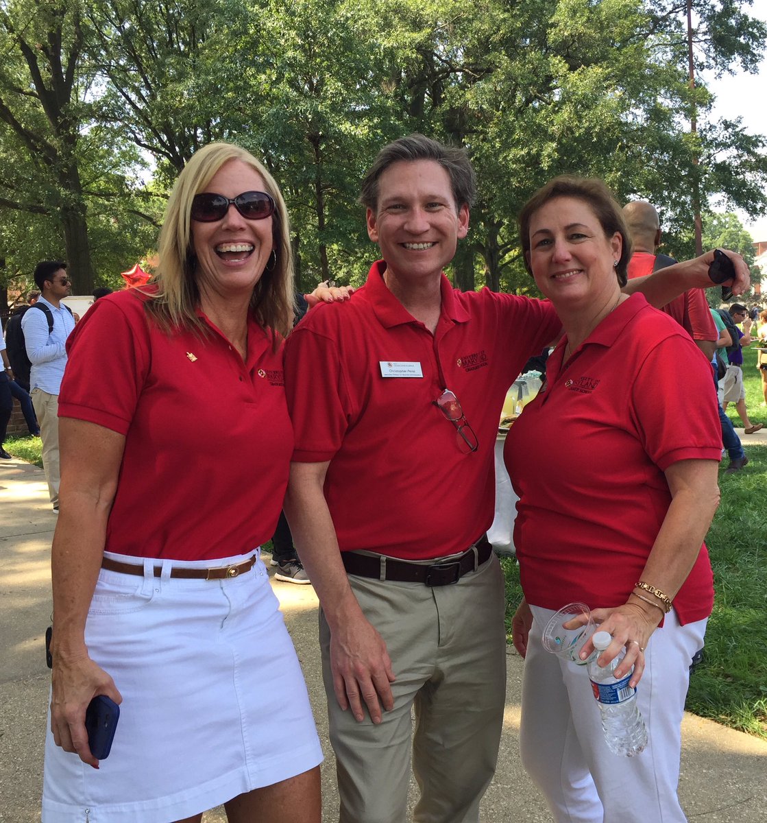 possibleperez's tweet photo. Hanging with my GS colleagues @RobynKotzker & @divorcehim1 at #GSNSO2017
#GradTerps
#Spartners Orientation
#Spartner #OGDI https://t.co/wHf1mL8zfF