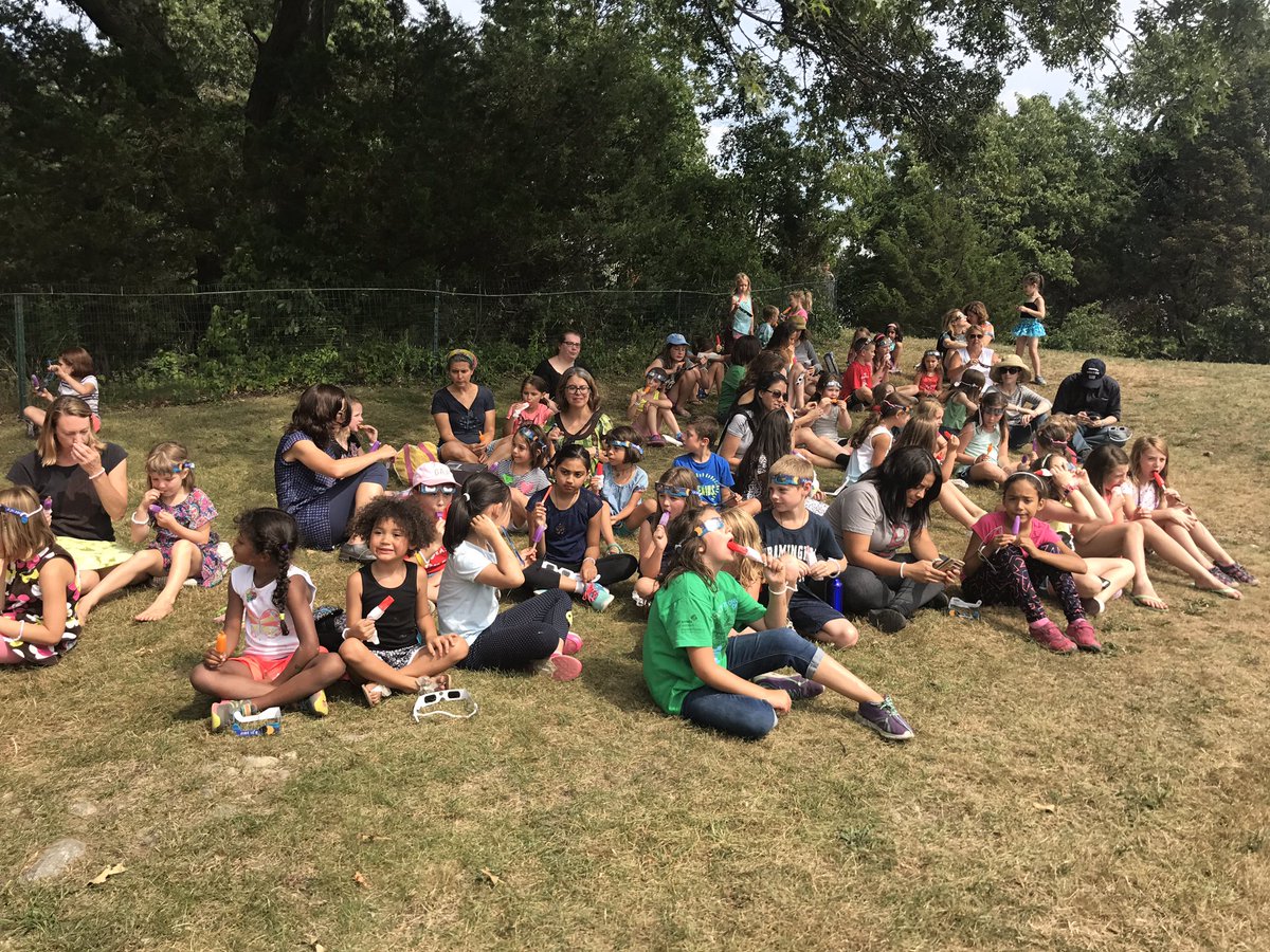 AmakaUbakaTV's tweet photo. Great time covering #eclipse2017 #eclipseon7 & cool STEM activitiesπThank you @girlscouts for the invite! https://t.co/STqjEFs7aR