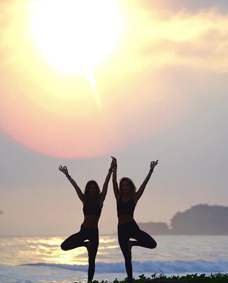 MariaRoseYogi's tweet image. Sponsoring @lotusretreats In honor of the new moon &amp;amp; Solar Eclipse TODAY &amp;amp; TOMORROW ONLY Book a @lotusretreats for 100$ off! November 13-18