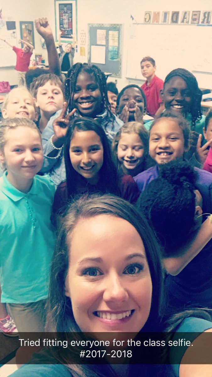 bchristian82's tweet photo. Challenge- position yourself to get the whole class in the selfie- almost. https://t.co/7lOf4wxJan