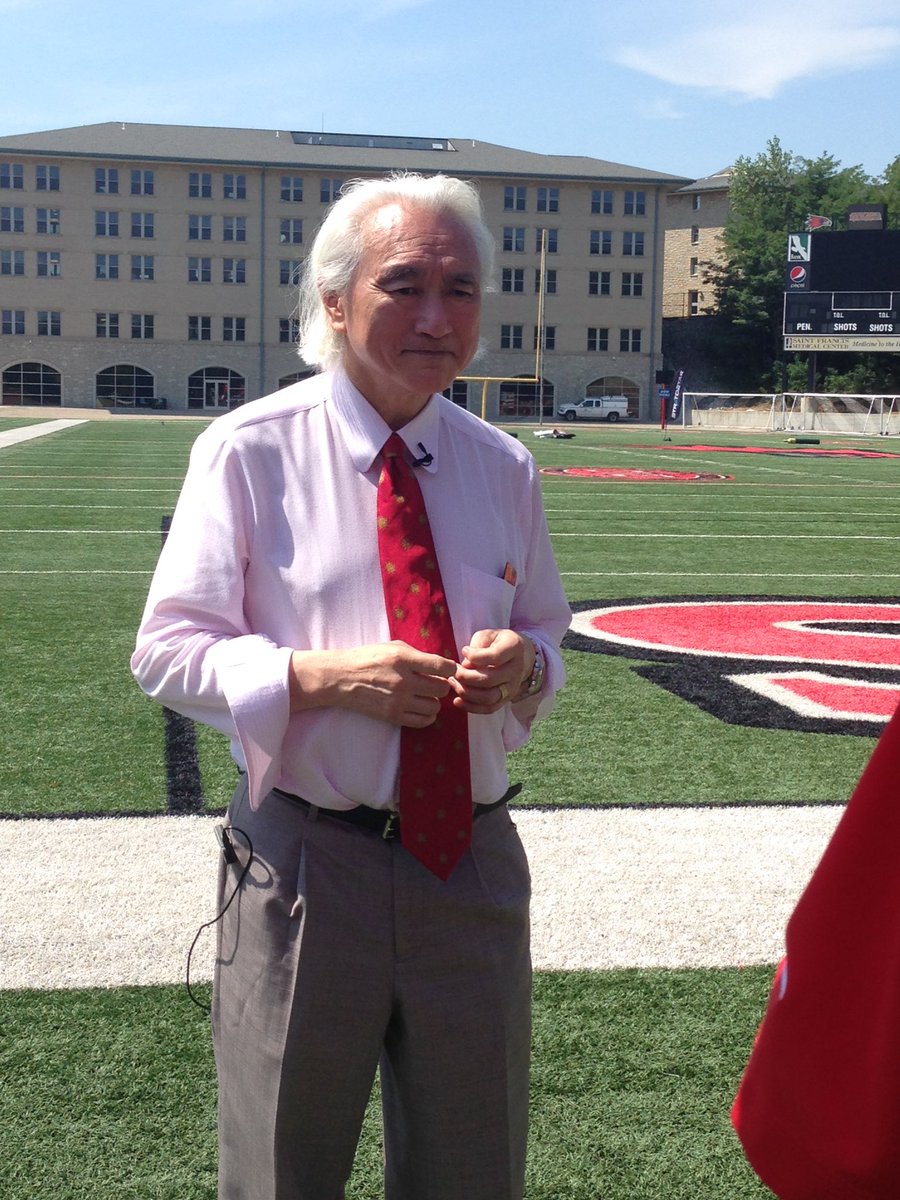 se_news's tweet photo. Really honored to have science icon Dr. Michio Kaku @SEMissouriState for today's eclipse. #SEclipse17 https://t.co/bEVJFpQFJZ