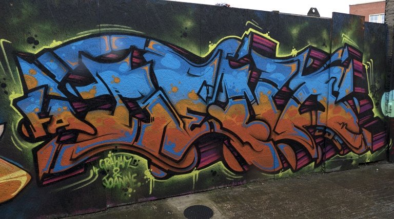 Belfast_Beyond's tweet photo. #graffiti by #Deno #FAK for #HitTheEast #Belfast #NorthernIreland #eastbelfast #belfastgraffiti https://t.co/0PsC0OIHxr