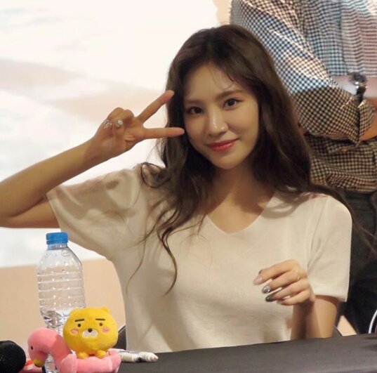 PortalStellarBR's tweet photo. [IG] 21.08.17 - Atualização de Jeonyul. (1/2)
"A🙃
#Yulli
#Foto by 희나리 🙏🙏" https://t.co/B0ruPnCyvP