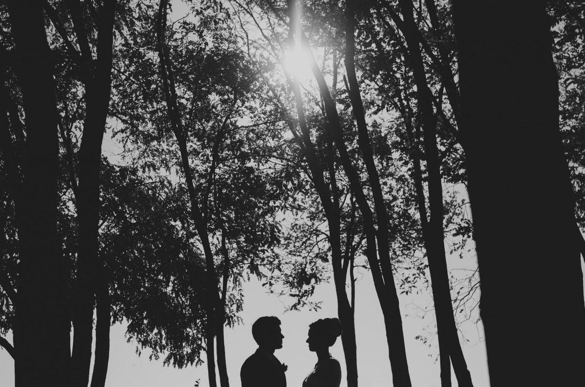 urbanLGHTstudio's tweet photo. Light &amp; shadow. Sun &amp; moon. Love &amp; light. We hope your #eclipse experience was magical! #seattle #weddingphotogaphy #seattlephotographer https://t.co/vF5JtGoIq6