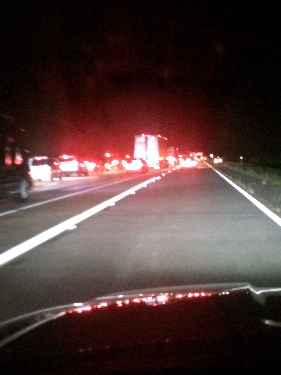 lakemaryphysics's tweet photo. "What's happening?" Twitter asks. 
"Nothing," I respond. Only 275 miles to go. https://t.co/CZ2SzGXMZw