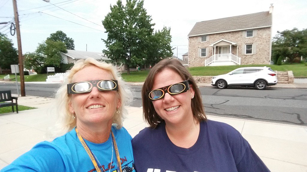 UpperPerkMS's tweet photo. 😎LOOKS like the first day of teacher PD is tomorrow. Welcome back, UPSD!  #tribepride https://t.co/KLv4KXWHMX
