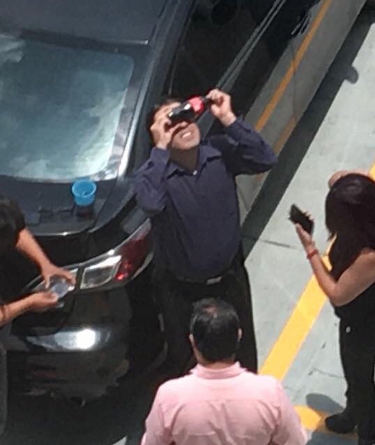 ESTE ES MI PAÍS Y ESTA ES MI GENTE