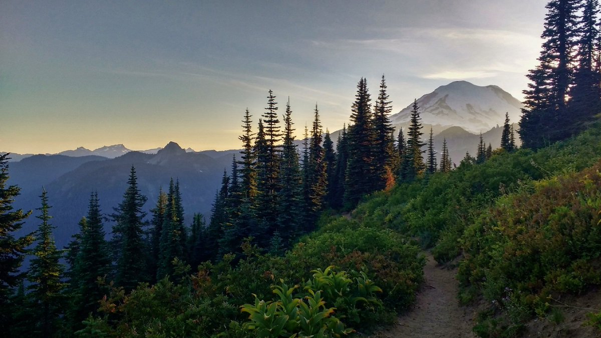 TKoutside's tweet photo. Camped at #WhiteRiver, watched sunset from #NachesLoop, watched sunrise from #SunrisePoint and the #Eclipse from #FreemontLookout. Woohoo! https://t.co/lkNM1ntdmz
