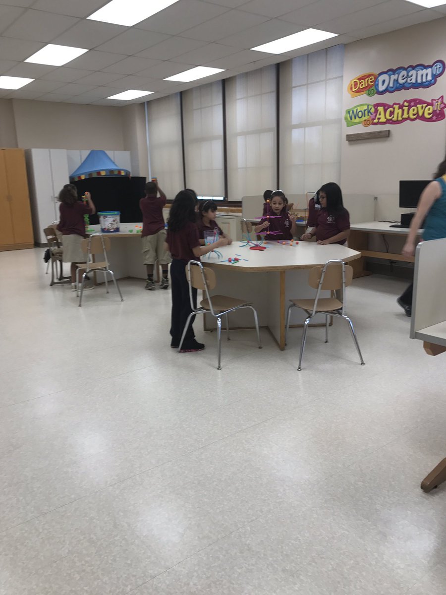 KFiocchi's tweet photo. STEAM Academy had an awesome first day!! Great students, great staff, Amazing potiental!   #STEAM https://t.co/ImWlqAnT1L