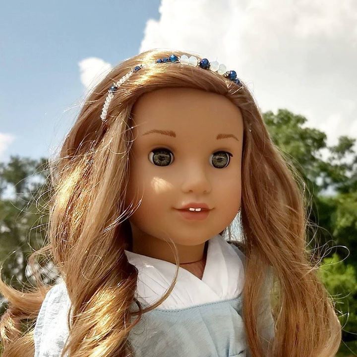 WiredDownCrown's tweet image. Check it out ift.tt/24WyLVJ Circlet in blue #wireddown #agdoll #18inchdoll #circlet #tiara