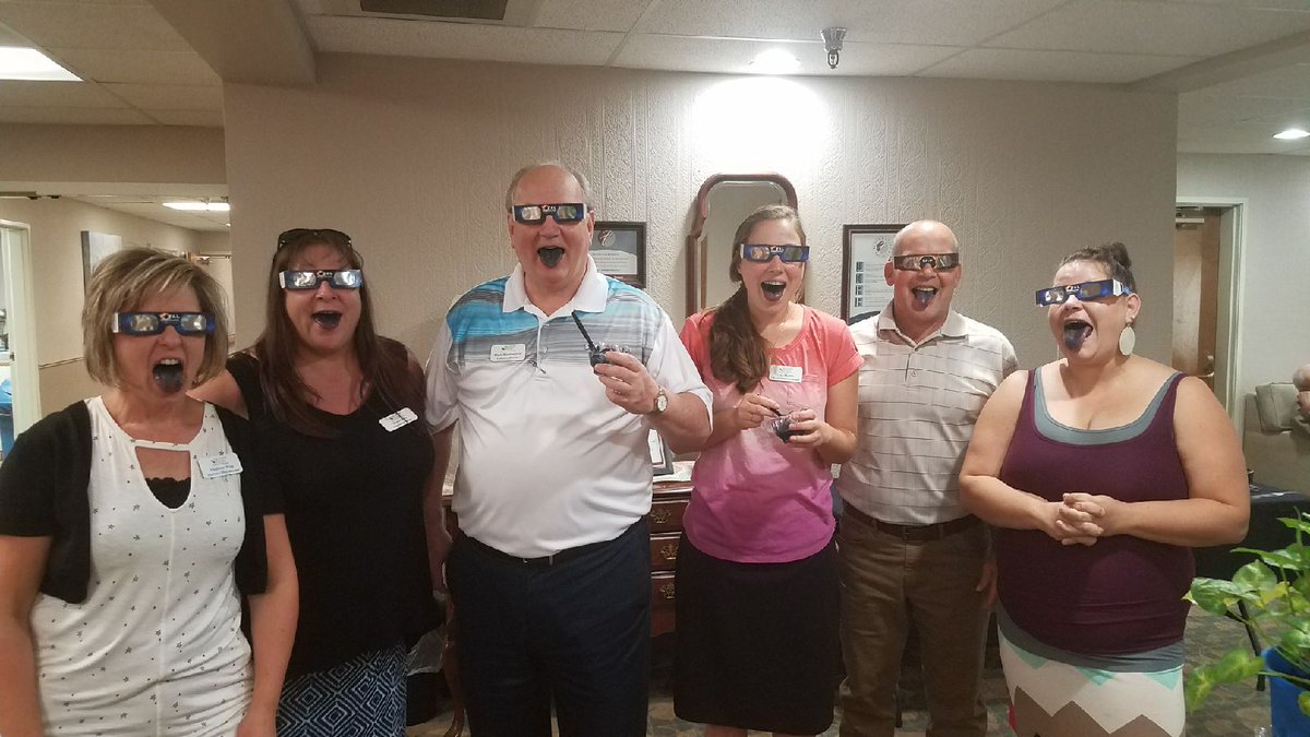 Granderondemktg's tweet photo. We had black licorice ice cream at our eclipse party! https://t.co/cxfjEKlfRu