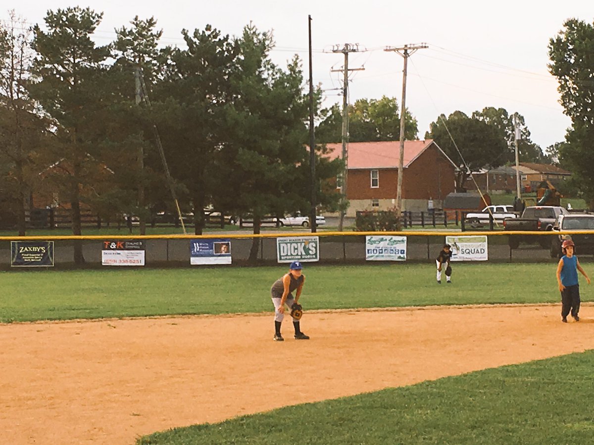 benjmau's tweet photo. Fall ball begins!  #baseballjunkie #KYBaseball #ElijahTerry https://t.co/JCSLisMQw6