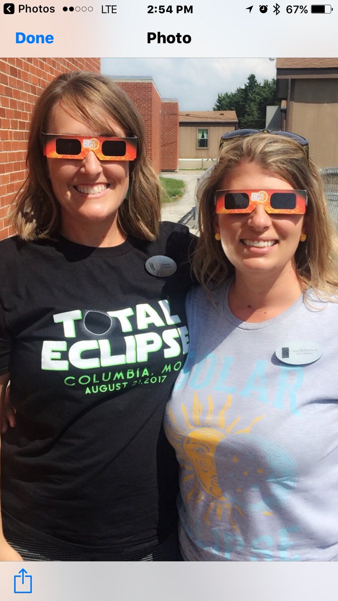 kstreeter70's tweet photo. Eclipse with the RBE bears ❤️ https://t.co/0PwYEqDg9W