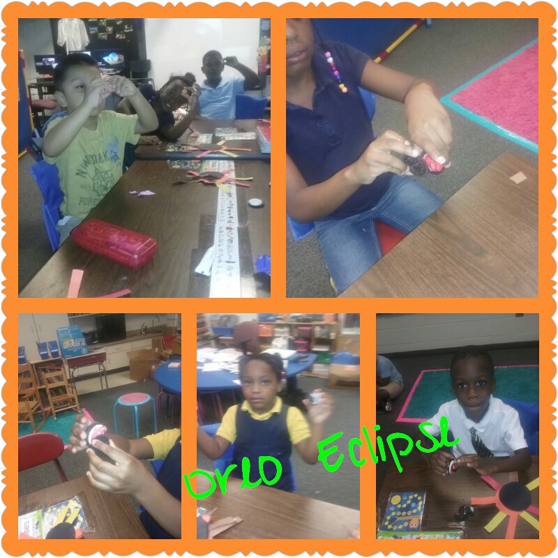 PERSUASION1999's tweet photo. Creating solar eclipse with Oreos!
@sims_ivyleague
@CharaMoore_EdD
#OwlStars
#OreoEclipse
#UnstoppableIvyGreatness
#SolarEclipse2017 https://t.co/c5PHcsTUwV