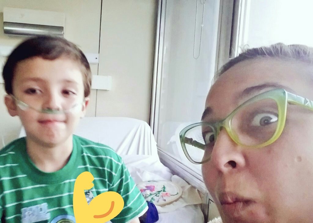 debuibarrola's tweet photo. Dale que la ya la tenemos negro #SuperJulian #MiPrimerAmor #YaEstamosCasiAfuera https://t.co/NrGBybJMXw
