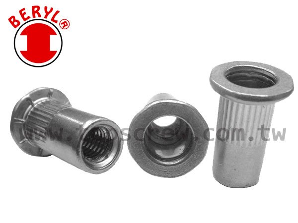 TopScrewTaiwan's tweet image. #SERRATION UNDER HEAD SERIES
帽子を引き延ばすのが設置する容易です。

応用を引き延ばします
#自動車業、#電子業、#薄いメタル・プレート、#普通のライト型のモジュール

#その他のサイズと材質は取引先に従ってオーダーメイドを求めることができます