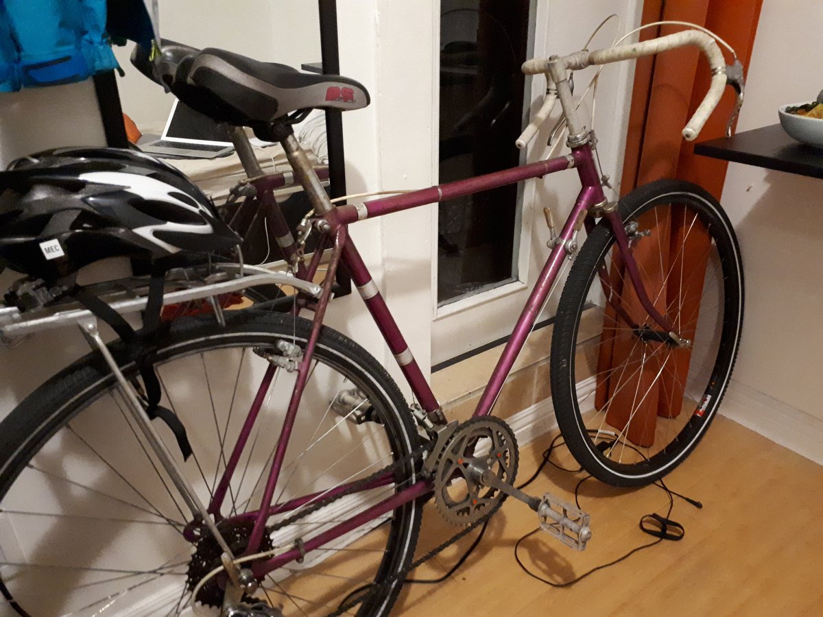 sjlowchappell's tweet photo. Time to return to the road! World, meet Sybil. https://t.co/KEeWmbH345