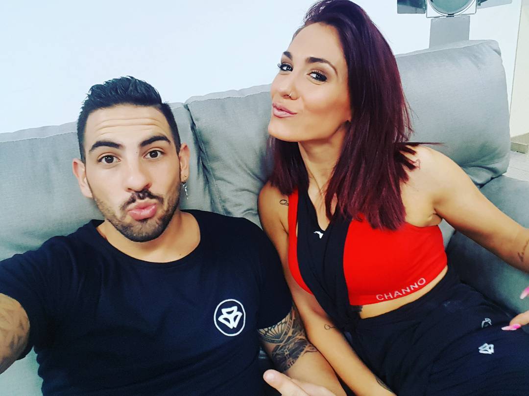 DyDoficial's tweet photo. Terminó el primer día de las grabaciones para #WorldTeamProject!!!!!!!
#dyd #DanielyDesiree #dydwtp #GUEGUERÉ https://t.co/oVWiHcAQZI